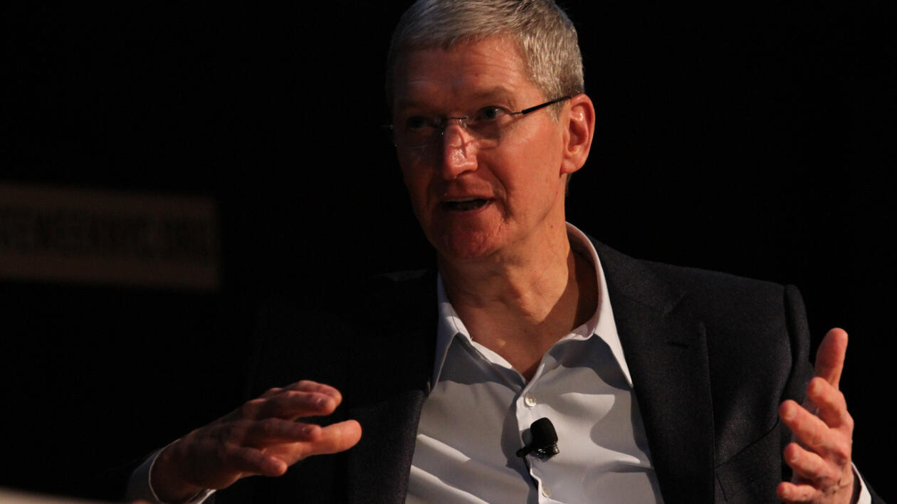 Cook kieruje oczy Apple na Chiny. Miliard dolarów już tam popłynął